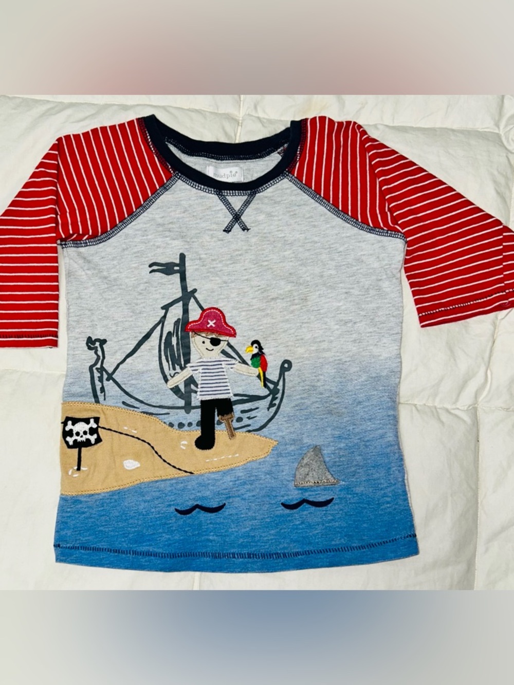 Mud Pie 3/4 sleeve shirt with adorable pirate design sz 4T-5T EUC